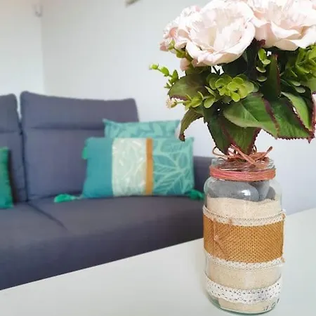 Miramar Home, Ocean View Holiday home *